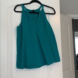 Teal Gap linen tank